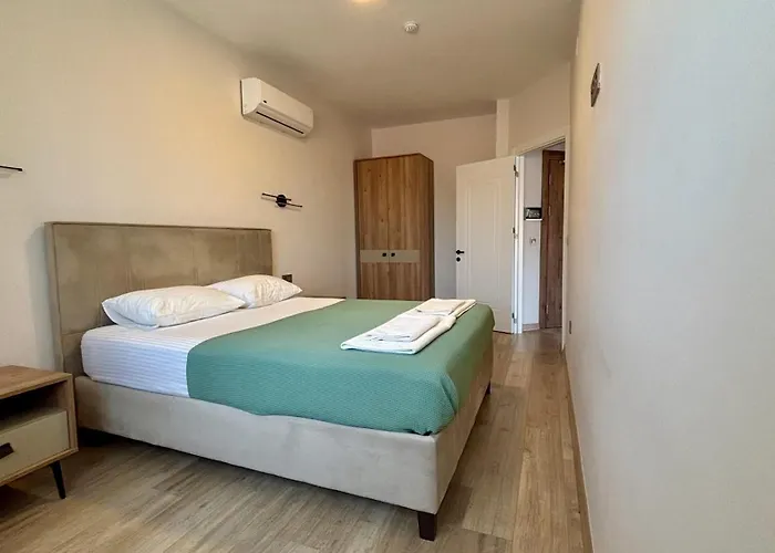 White ıçmeler Marmaris