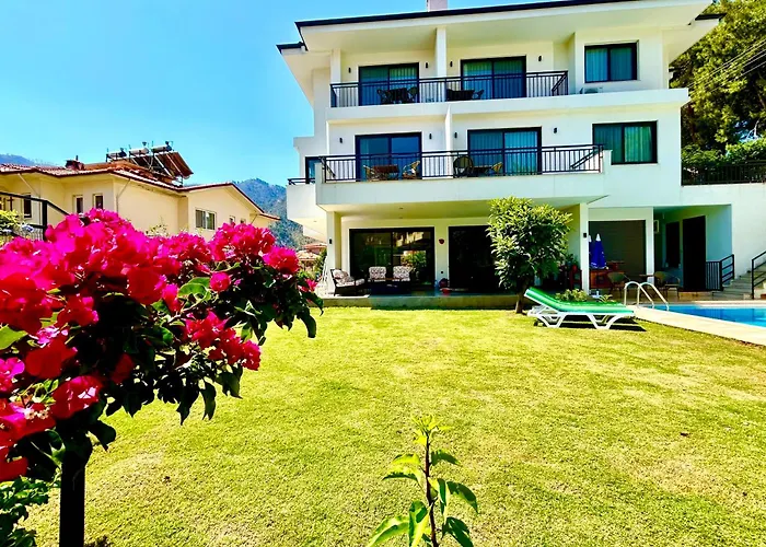 White ıçmeler Daire Marmaris