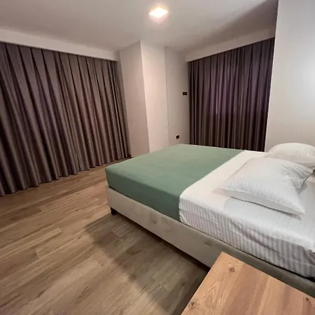 White Icmeler Apartment