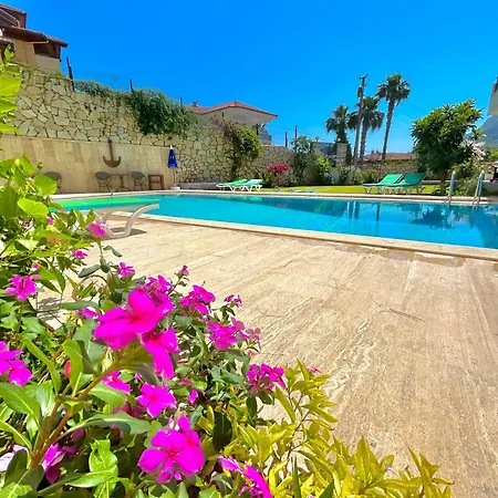 White Icmeler Apartament *